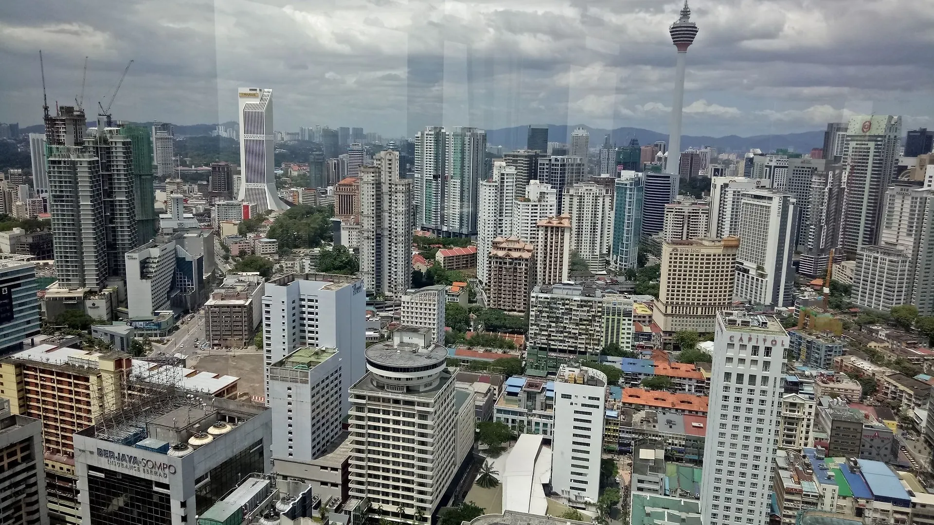 Real Point Suites At Times Square Kuala Lumpur Malaysia