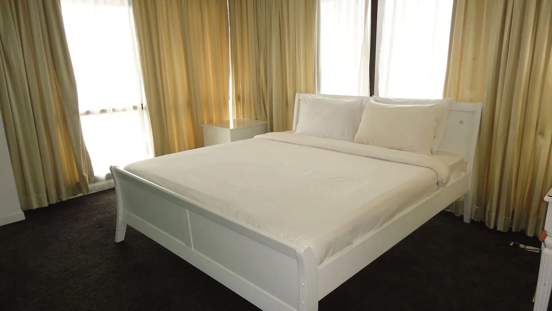 Real Point Suites At Times Square Kuala Lumpur Hotel