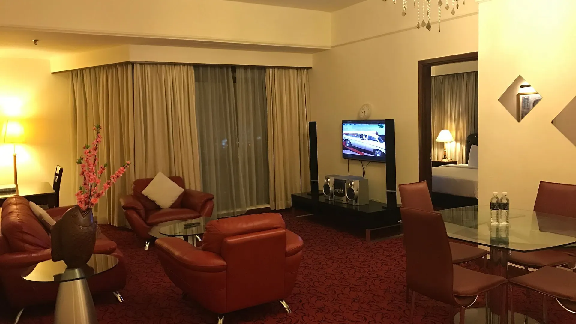 Real Point Suites At Times Square Kuala Lumpur Hotel