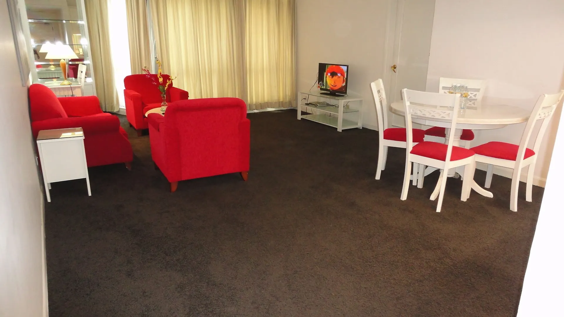 Real Point Suites At Times Square Kuala Lumpur 3*,